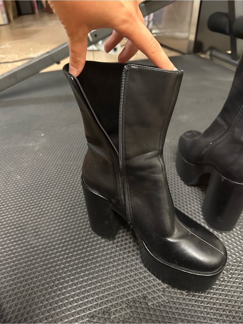 Jeffery Campbell Black Leather Platform Boots - Picture 4 of 7